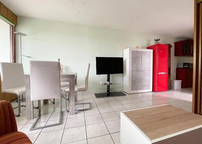 Buntspecht - G 25 By Interhome